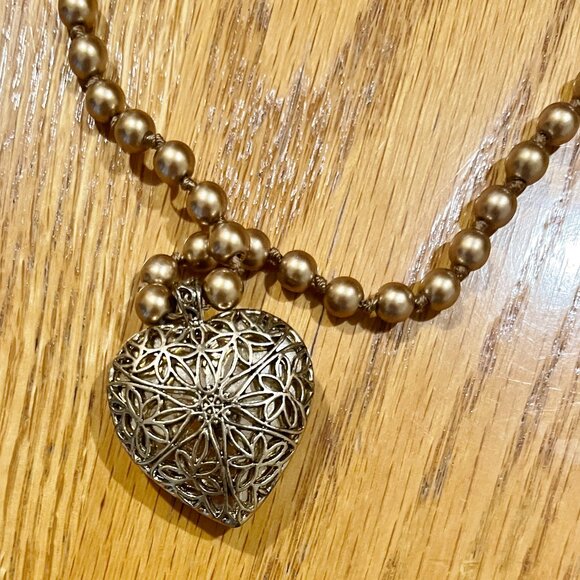 Monet Signed Heart Pendant Necklace VTG Designer Beads Gold beads open Work - Picture 3 of 7